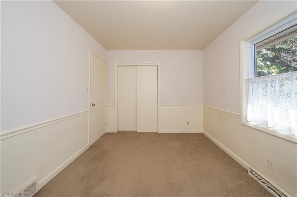3312 Hillside Drive, High Point, North Carolina image 27