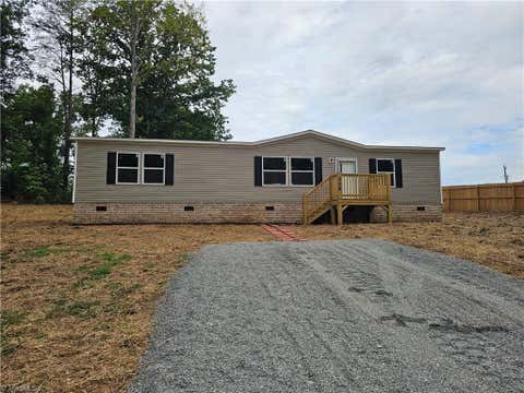 Homes For Sale - 116 Brookfield Drive<br/> Mount Airy, NC 27030