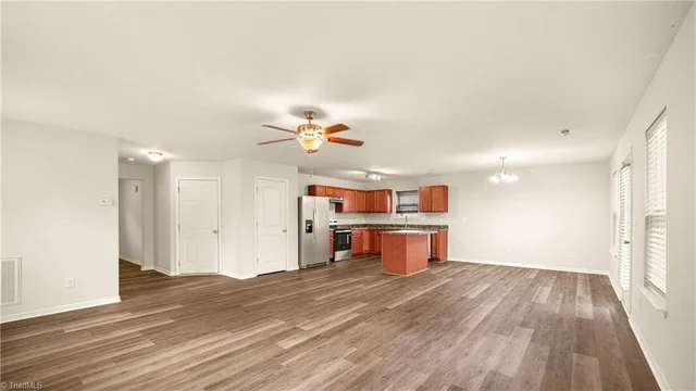 1101 Caden Village Circle, photo 4 of 25
