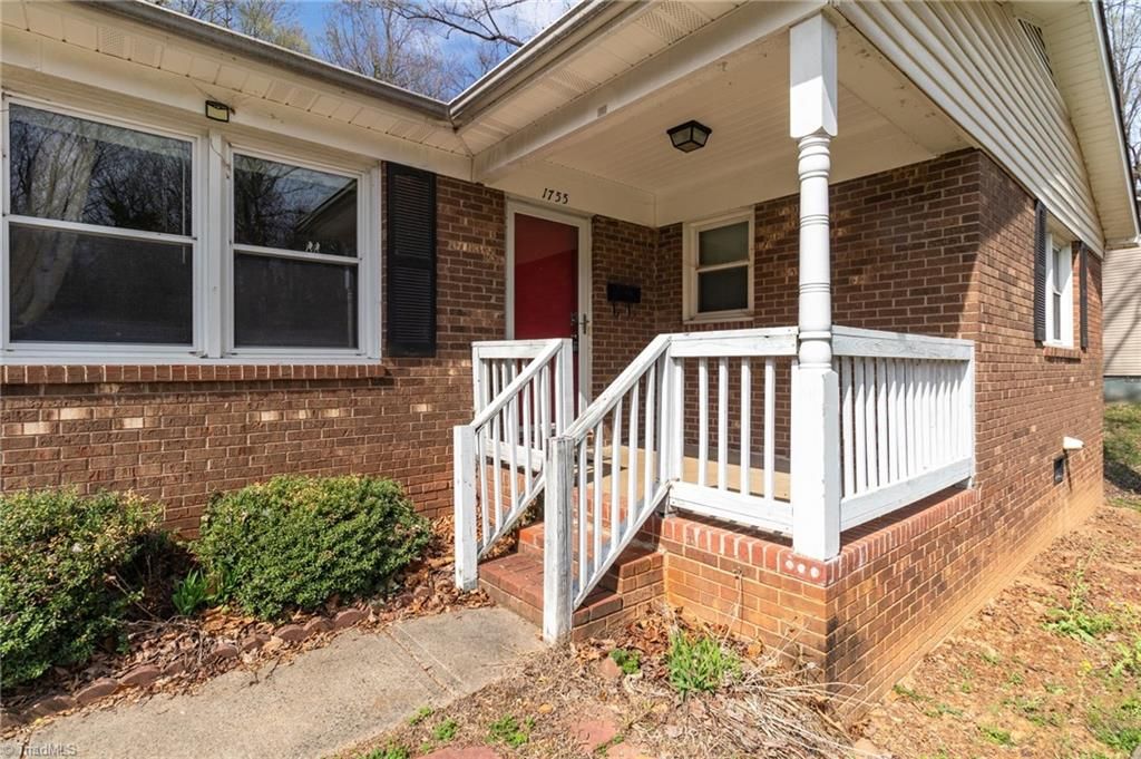 Photo of 1755 Camden Road, Winston-Salem, NC 27103 (MLS # 1211403)