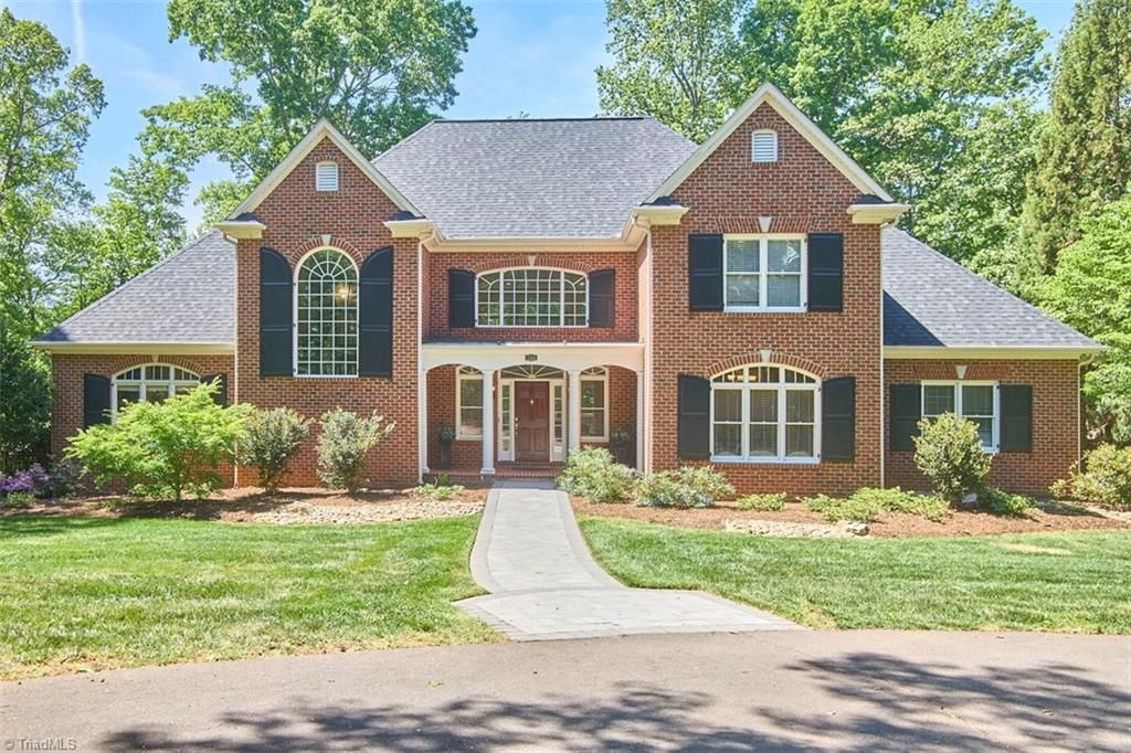 Photo of 160 Wellsprings Court, Pfafftown, NC 27040 (MLS # 1217118)