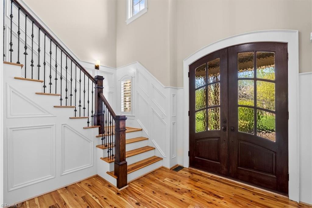 8863 Cravenwood Drive