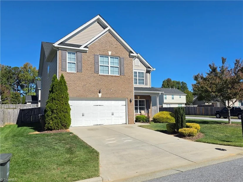 2729 Quail Oaks Drive, photo 1 of 48