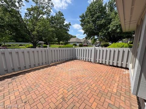 302 Glentower Drive, Greensboro, North Carolina image 7