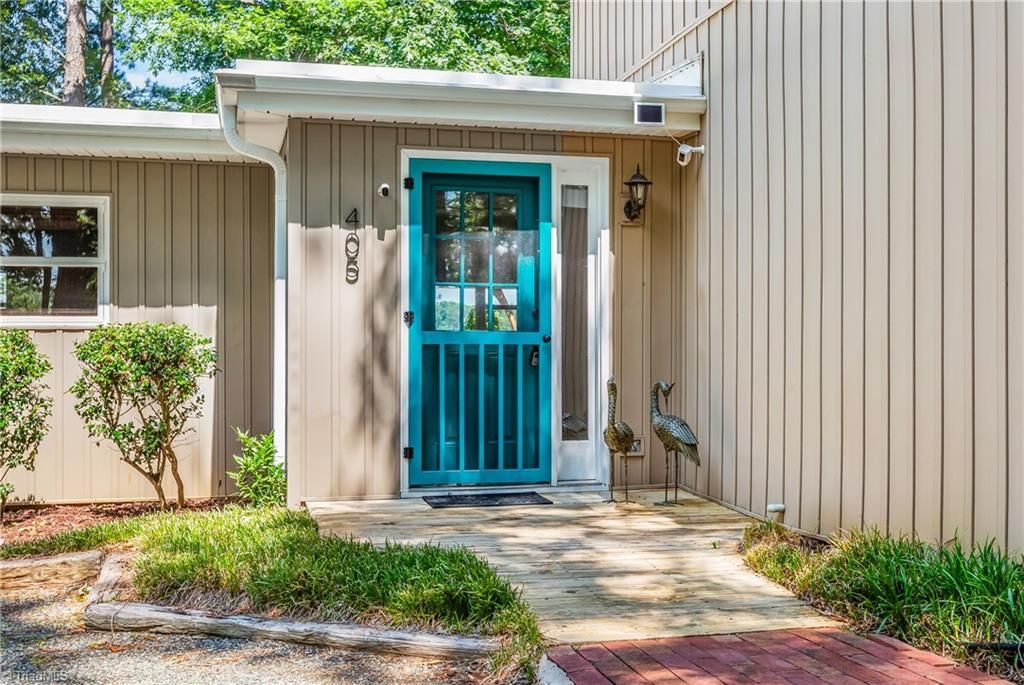 Photo of 405 Waterway Drive, Lexington, NC 27292 (MLS # 1214213)