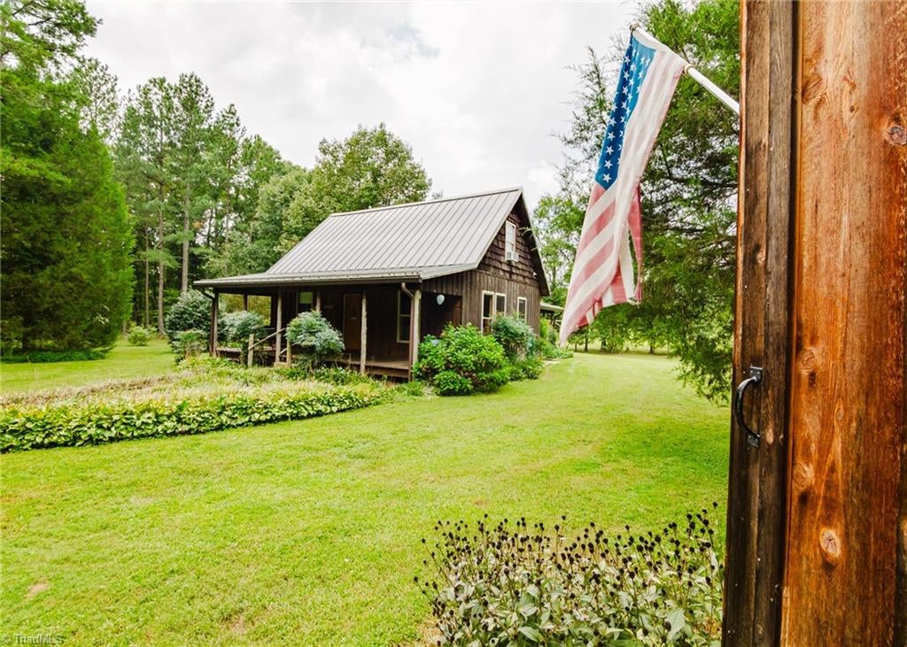 Photo of 490 Bringle Ferry Road, Denton, NC 27239 (MLS # 1236422)