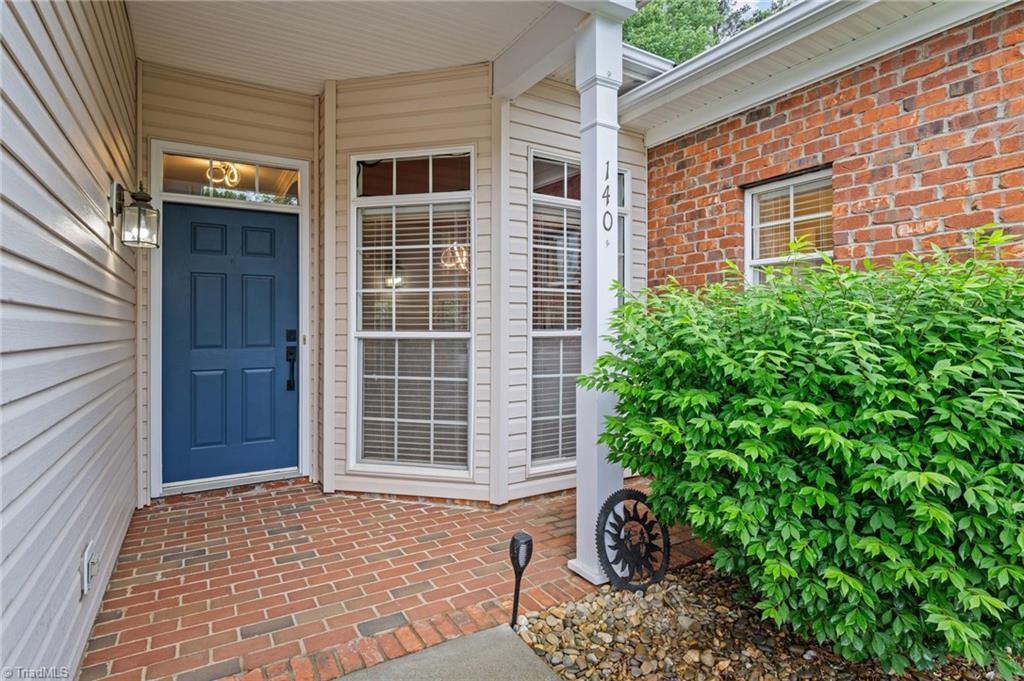 140 Honeyridge Court