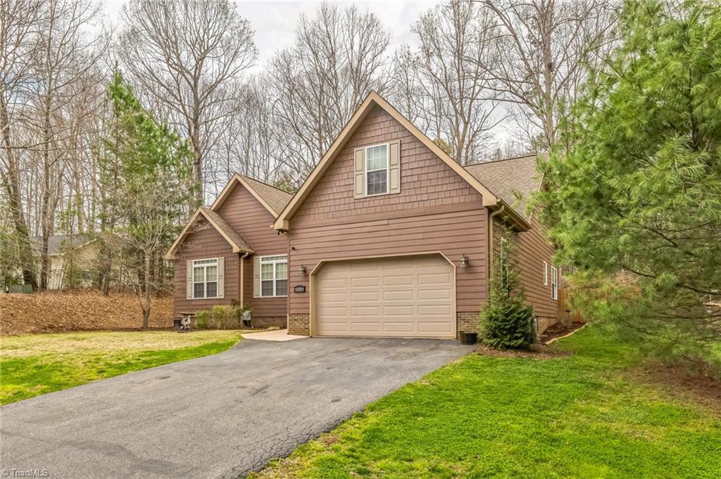 8384 Paso Fino Lane, Catawba, North Carolina image 3