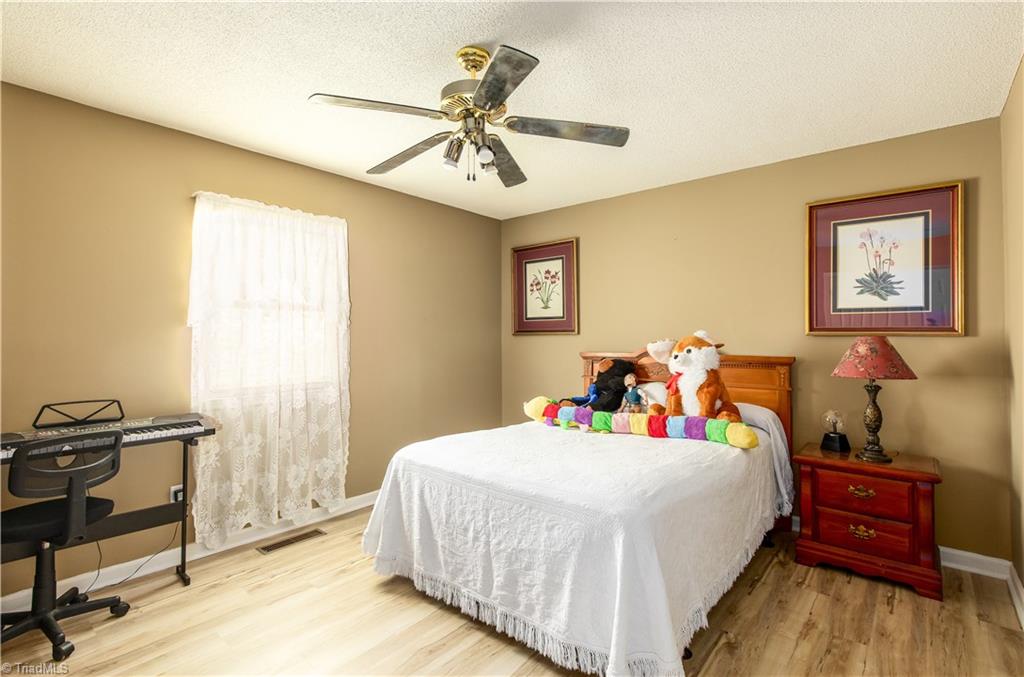 503 Robin Court, Archdale, North Carolina image 13
