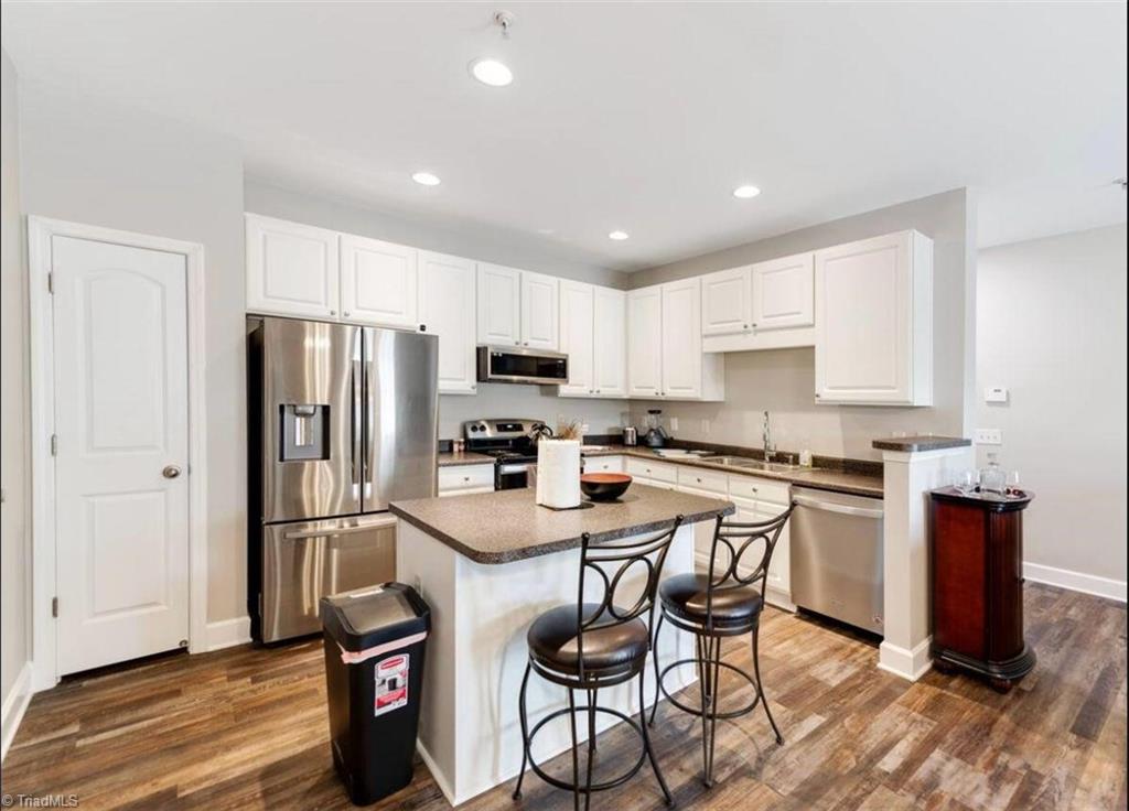 2431 Eagle Creek Court 203