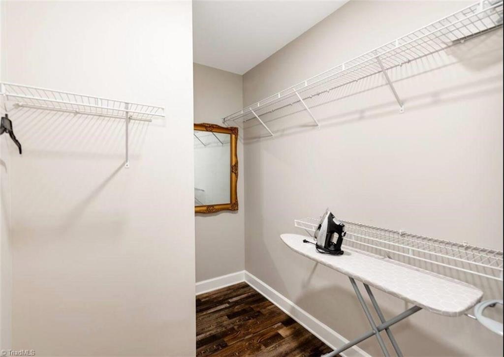 2431 Eagle Creek Court 203