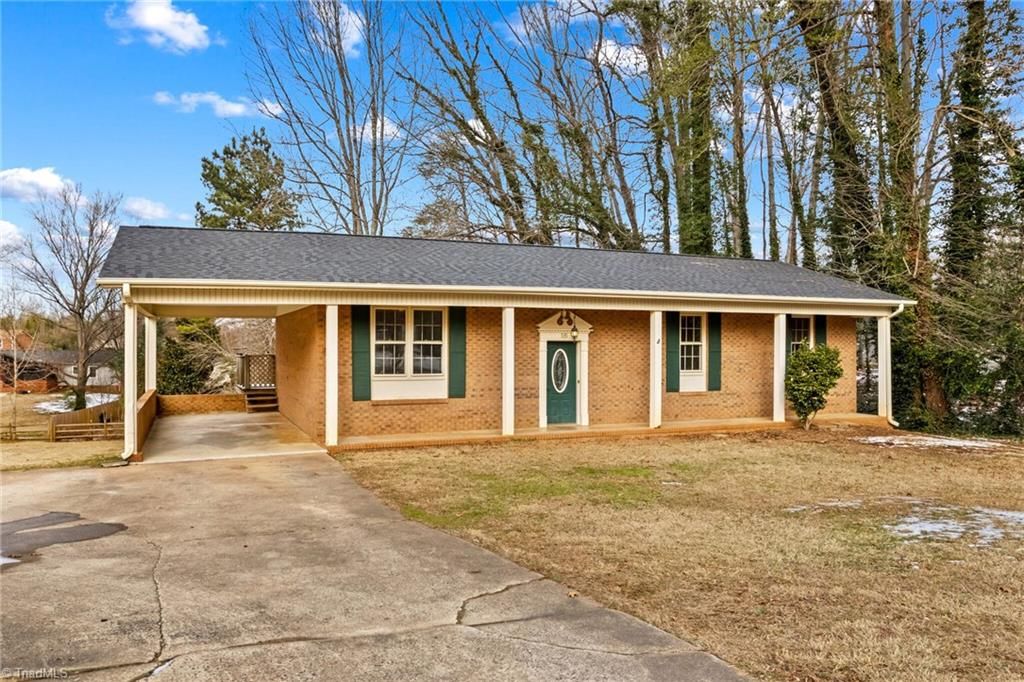 Photo of 535 Log Barn Road, Salisbury, NC 28146 (MLS # 1208182)