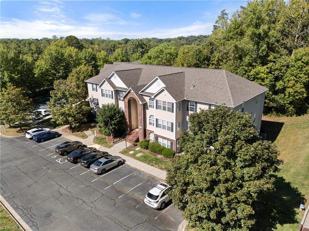 Winston-Salem, North Carolina 27127, United States, 2 Bedrooms Bedrooms, ,2 BathroomsBathrooms,Residential,Active,221548