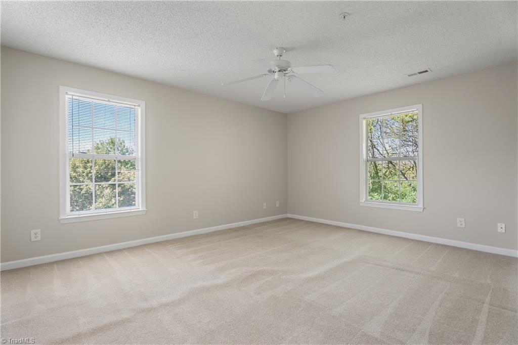 Winston-Salem, North Carolina 27127, United States, 2 Bedrooms Bedrooms, ,2 BathroomsBathrooms,Residential,Active,221548