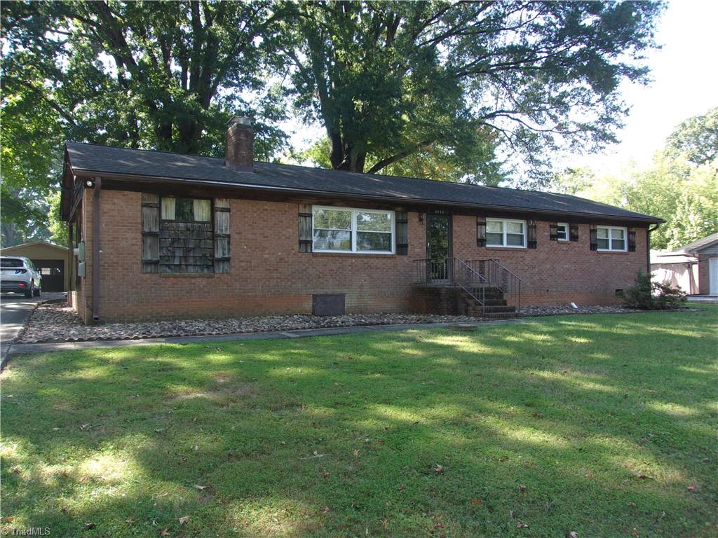 Photo of 3439 Hillside Drive, High Point, NC 27265 (MLS # 1237678)