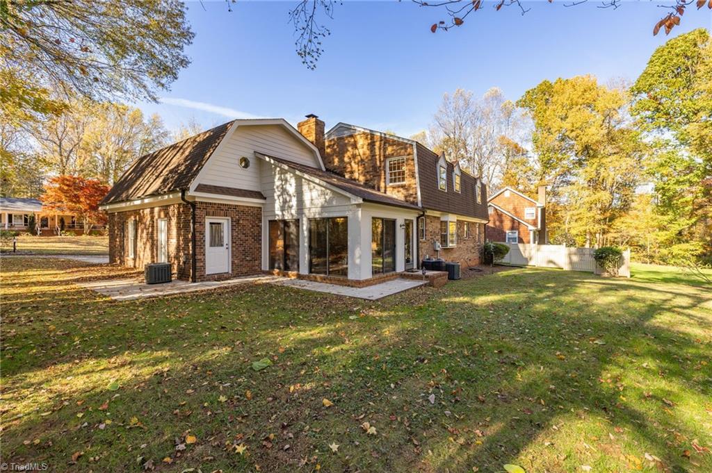 Greensboro, North Carolina 27410, United States, 5 Bedrooms Bedrooms, ,4 BathroomsBathrooms,Residential,Active,240083