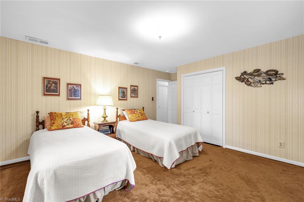 Greensboro, North Carolina 27410, United States, 5 Bedrooms Bedrooms, ,4 BathroomsBathrooms,Residential,Active,240083