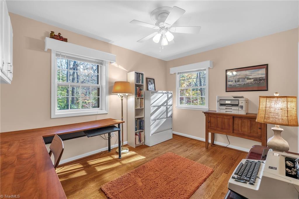 Greensboro, North Carolina 27410, United States, 5 Bedrooms Bedrooms, ,4 BathroomsBathrooms,Residential,Active,240083