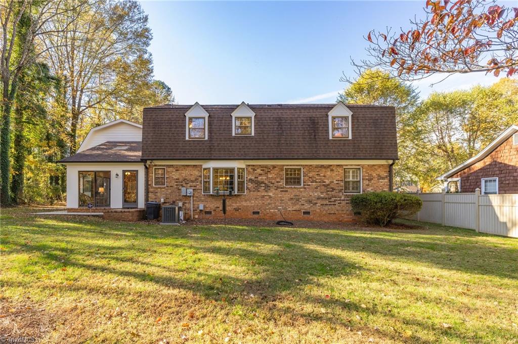 Greensboro, North Carolina 27410, United States, 5 Bedrooms Bedrooms, ,4 BathroomsBathrooms,Residential,Active,240083