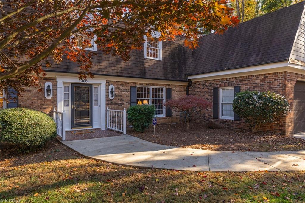 Greensboro, North Carolina 27410, United States, 5 Bedrooms Bedrooms, ,4 BathroomsBathrooms,Residential,Active,240083