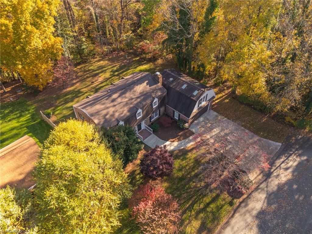 Greensboro, North Carolina 27410, United States, 5 Bedrooms Bedrooms, ,4 BathroomsBathrooms,Residential,Active,240083