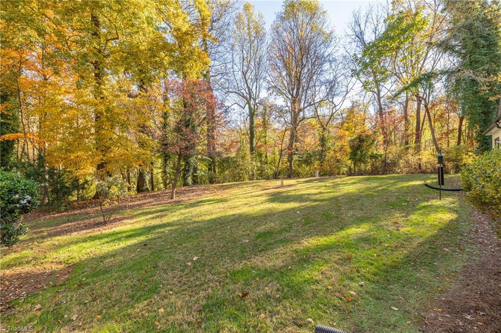 Greensboro, North Carolina 27410, United States, 5 Bedrooms Bedrooms, ,4 BathroomsBathrooms,Residential,Active,240083