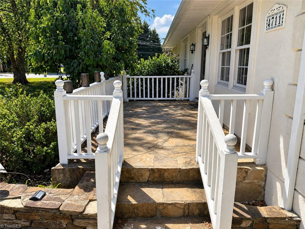 Photo of 4711 Summit Avenue, Greensboro, NC 27405 (MLS # 1235775)