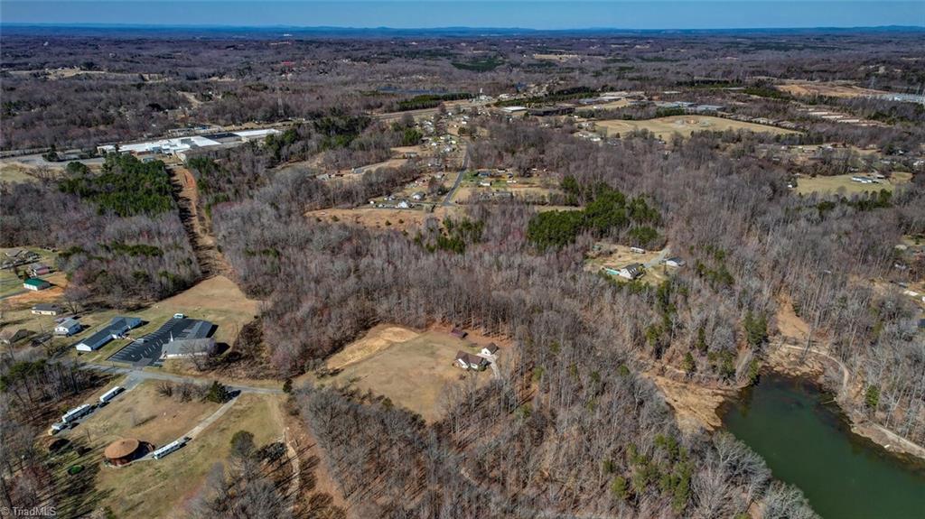 281 Penn Lake Drive, Reidsville, North Carolina image 6
