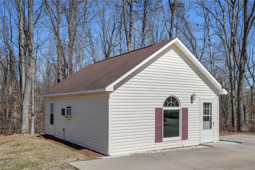 281 Penn Lake Drive, Reidsville, North Carolina image 49