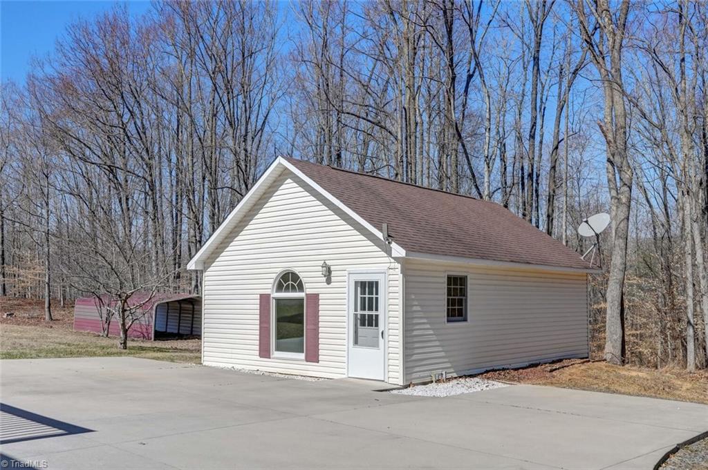 281 Penn Lake Drive, Reidsville, North Carolina image 42