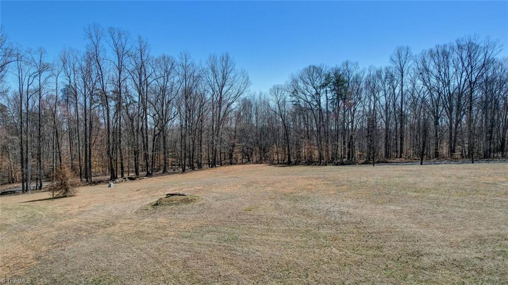 281 Penn Lake Drive, Reidsville, North Carolina image 3