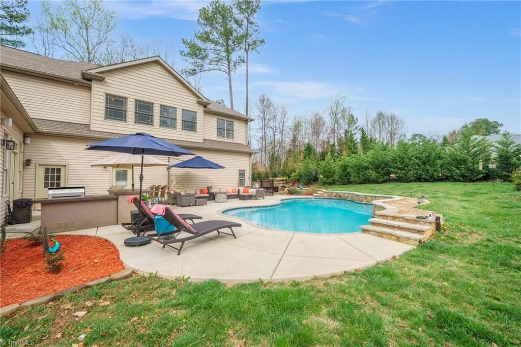 Photo of 140 Pine Bluff Drive, Mooresville, NC 28117 (MLS # 1217228)