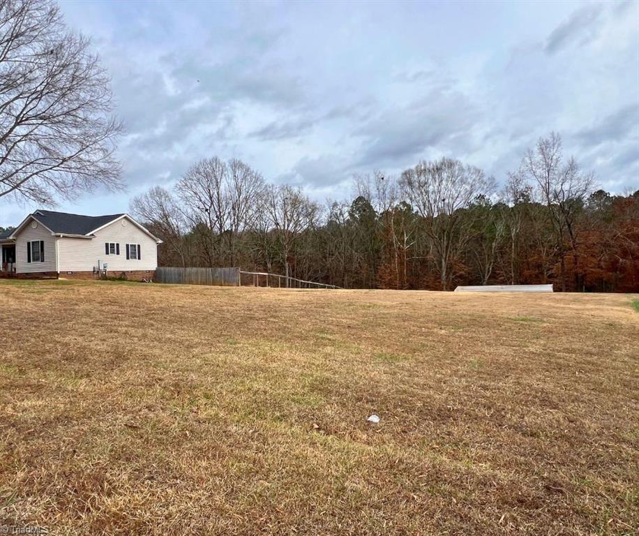 2209 Cedarwood Court