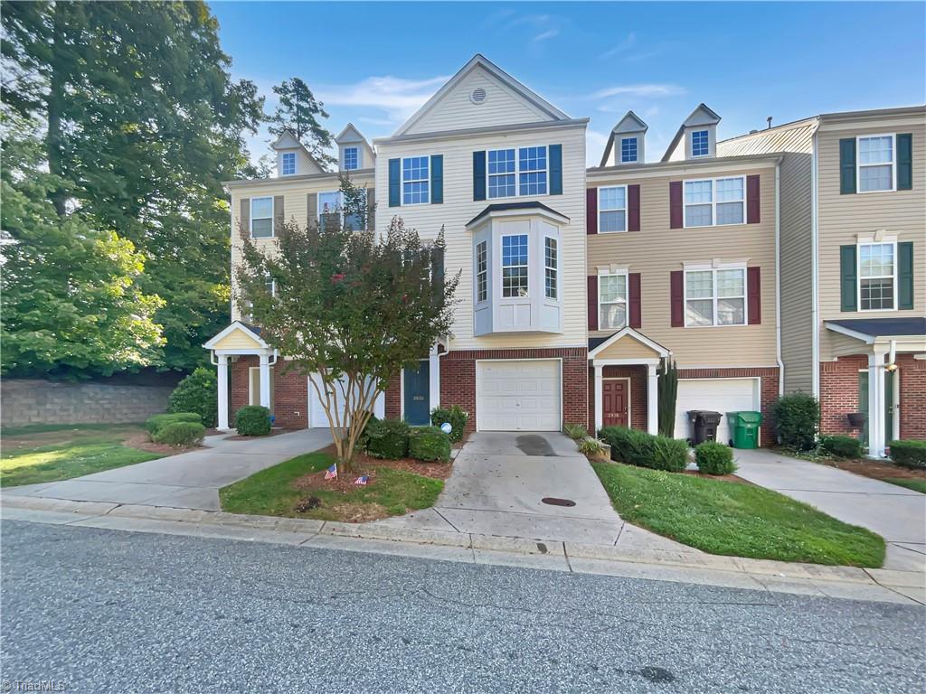 View High Point, NC 27265 townhome