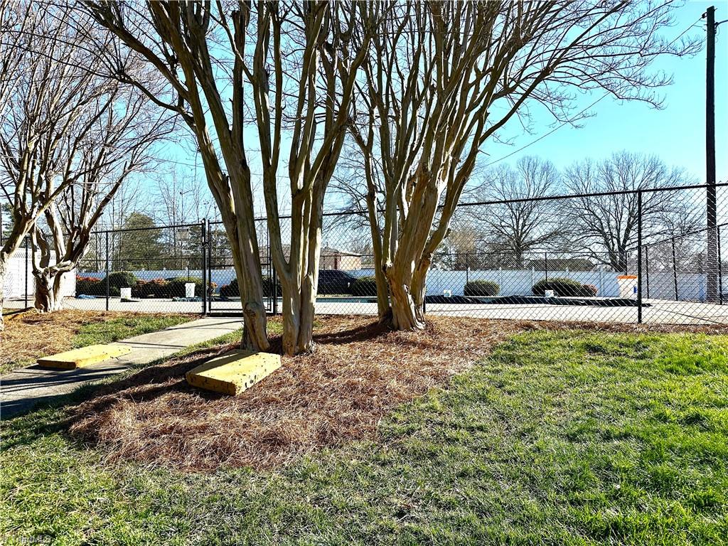 101 Oxford Place #14, High Point, North Carolina image 14