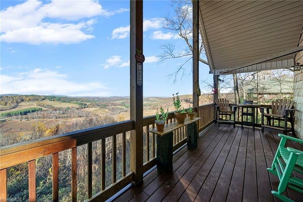 1902 BROWN RD, SPARTA, NC 28675 - Image 775add3ddeef9ee25b2c684aa0bb7313/1911999889