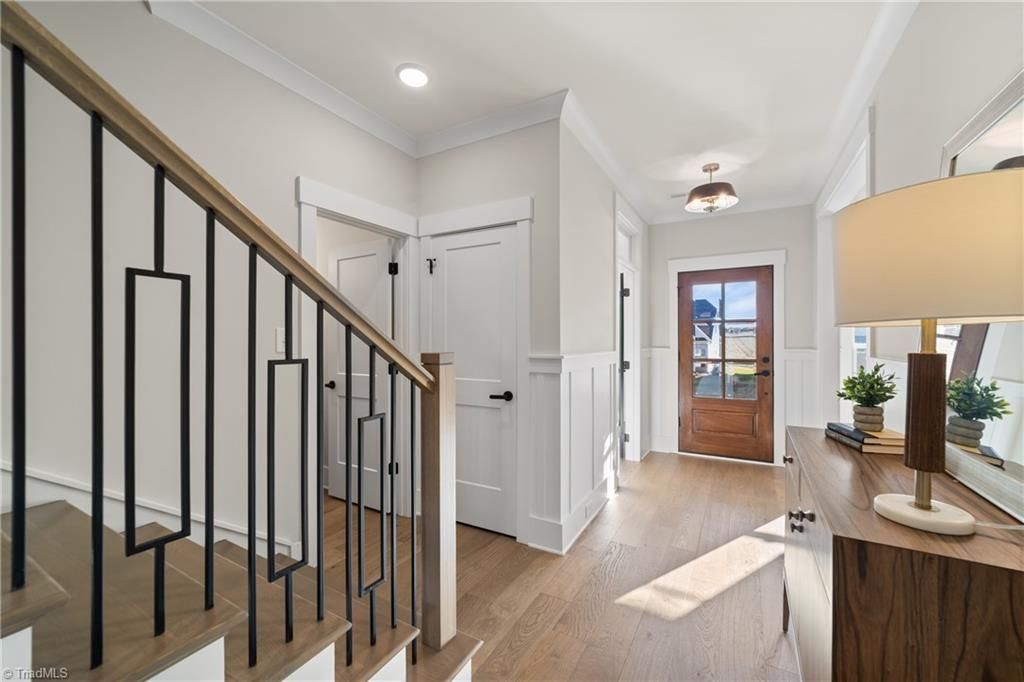 Photo of 1335 Maple Chase Lane, Winston-Salem, NC 27106 (MLS # 1180421)