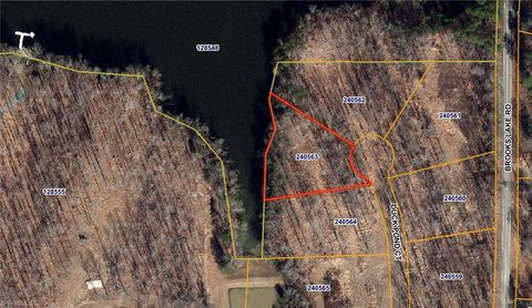 Vacant Land For Sale - 8013 Duck Pond Court<br/> Browns Summit, NC 27214