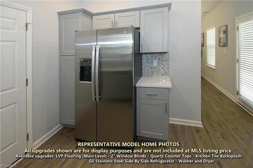 Greensboro, North Carolina 27405, United States, 3 Bedrooms Bedrooms, ,3 BathroomsBathrooms,Residential,Active,181905