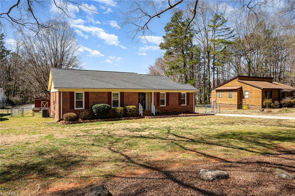 11018 Despa Drive, Mint Hill, North Carolina image 3