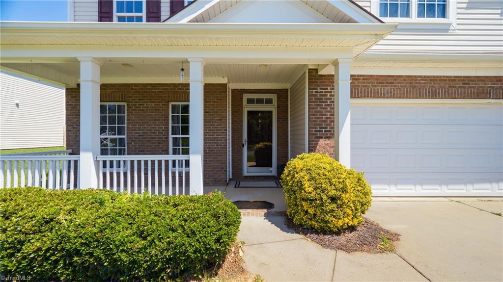 Photo of 2016 Heron Pointe Drive, Whitsett, NC 27377 (MLS # 1237489)