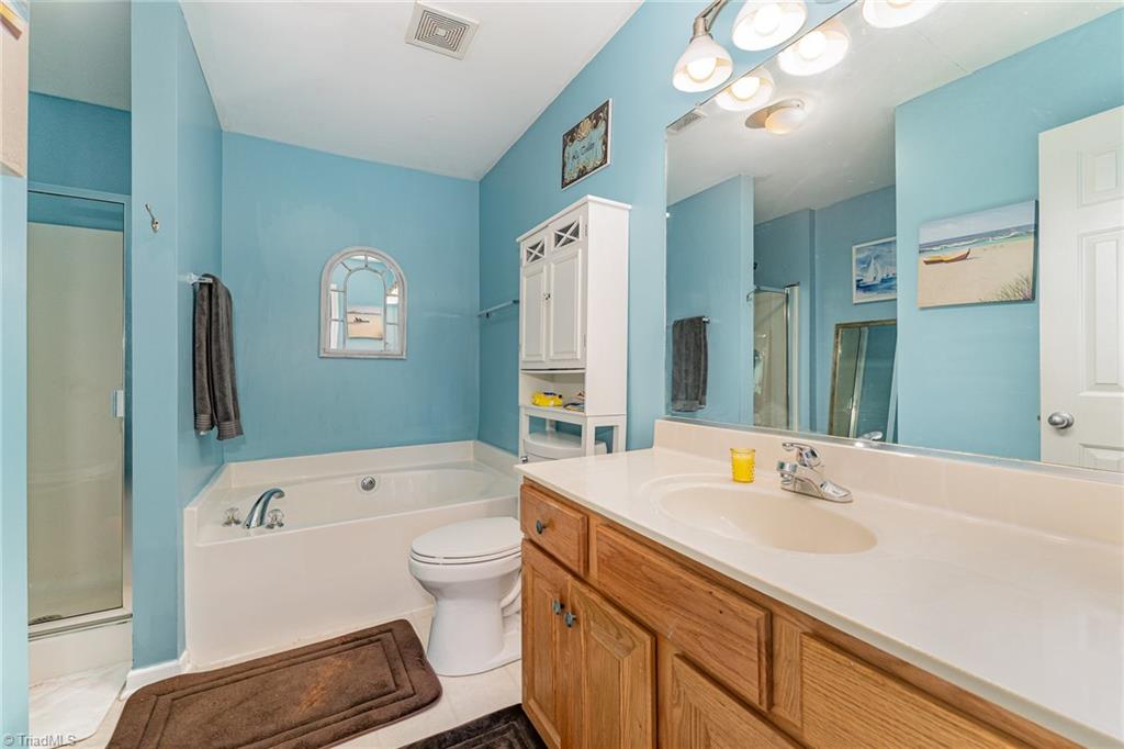 4108 Pepperbush Drive, Greensboro, North Carolina image 14
