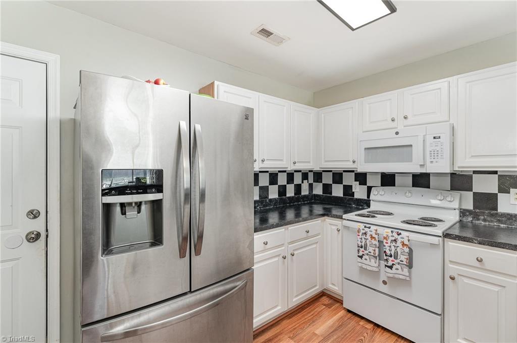 4108 Pepperbush Drive, Greensboro, North Carolina image 10