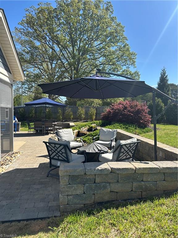 1832 Eastover Court, Kernersville, North Carolina image 23