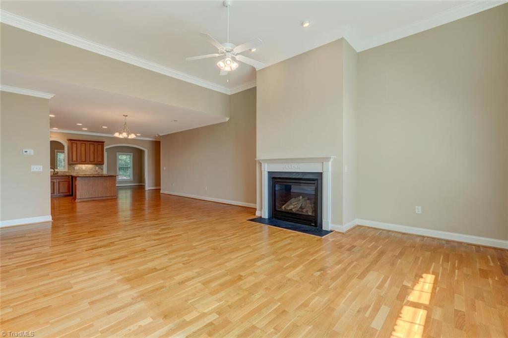 Greensboro, North Carolina 27406, United States, 3 Bedrooms Bedrooms, ,2 BathroomsBathrooms,Residential,Active,170058