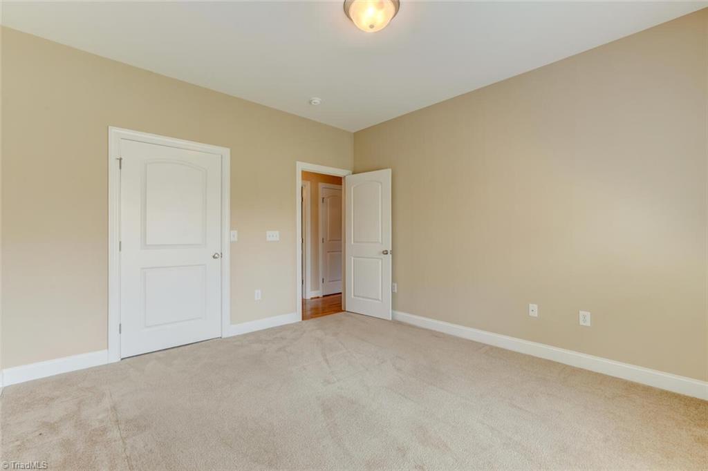 Greensboro, North Carolina 27406, United States, 3 Bedrooms Bedrooms, ,2 BathroomsBathrooms,Residential,Active,170058