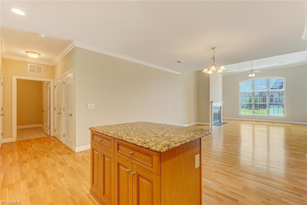 Greensboro, North Carolina 27406, United States, 3 Bedrooms Bedrooms, ,2 BathroomsBathrooms,Residential,Active,170058