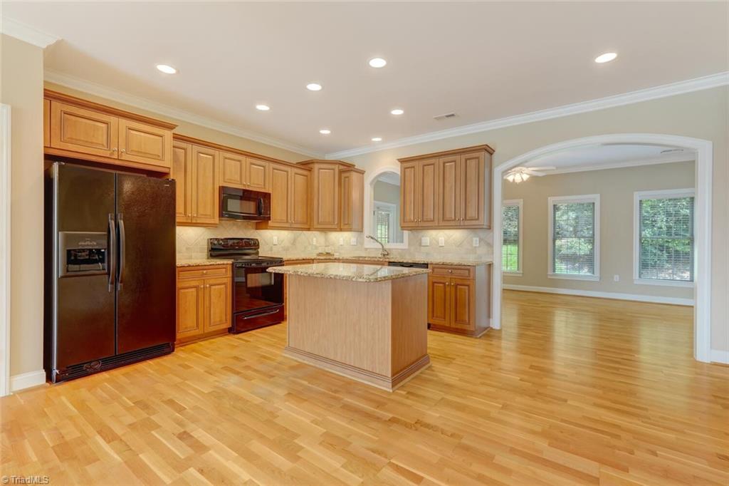 Greensboro, North Carolina 27406, United States, 3 Bedrooms Bedrooms, ,2 BathroomsBathrooms,Residential,Active,170058