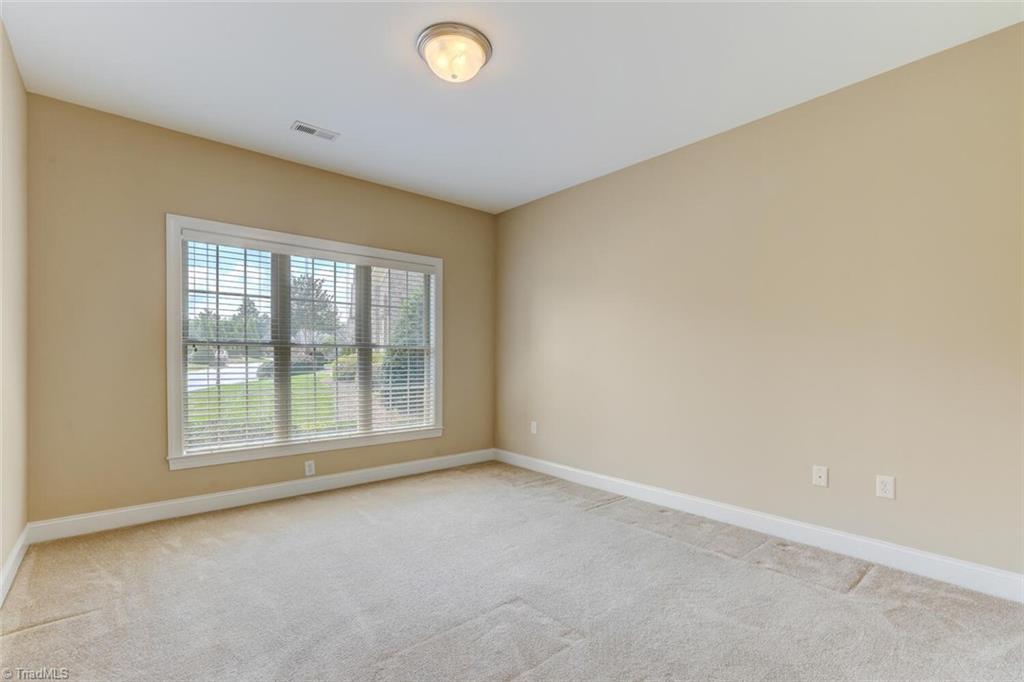 Greensboro, North Carolina 27406, United States, 3 Bedrooms Bedrooms, ,2 BathroomsBathrooms,Residential,Active,170058