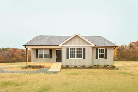 Photo for 346 Jim Elliott Road
